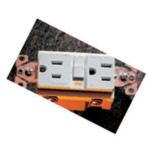 White 15 amp GFI Receptacle